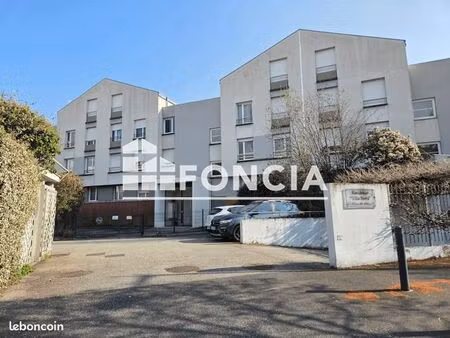 parking 14 m² grenoble