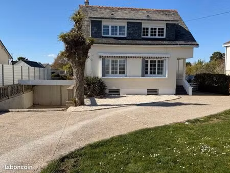 maison a louer chambray hippodrome 1890 e