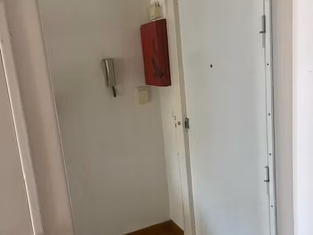 appartement de type f2 à louer
