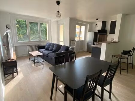 appartement t4 – cours fauriel – balcon