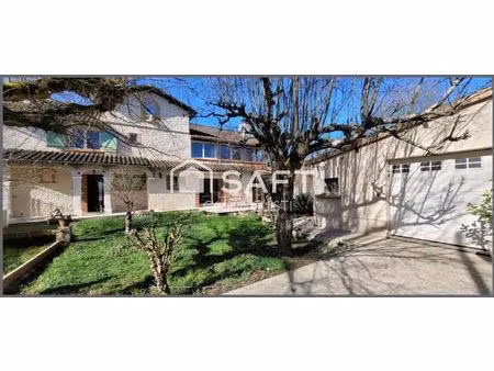 vente maison 9 pièces 234 m² caussade (82300)