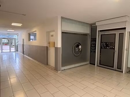 vente commerce 100 m² la seyne-sur-mer (83500)