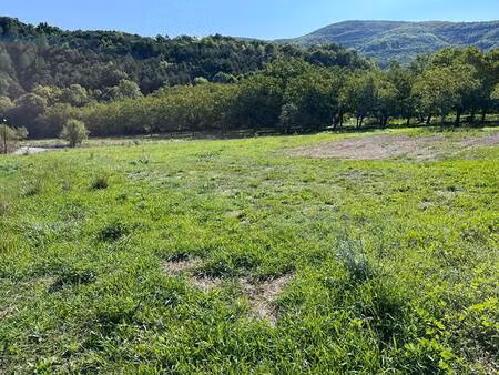 terrain constructible viabilisé à vendre