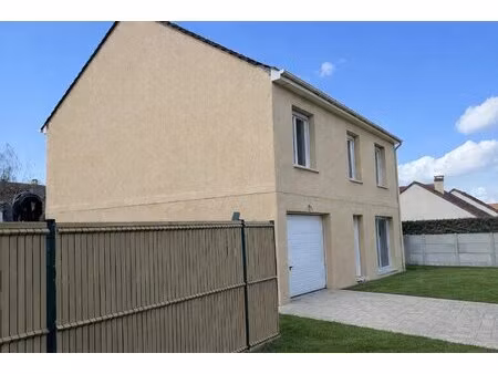 maison traditionnelle de 155m² avec 6 chambres !!