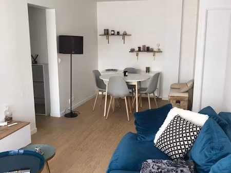 location meublée appartement 2 pièces 50.76 m² à colombes (92700)  1 250 €