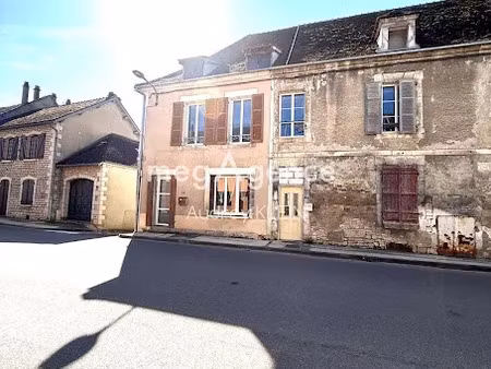 vente immeuble 209 m² à courson-les-carrières (89560)  185 000 €