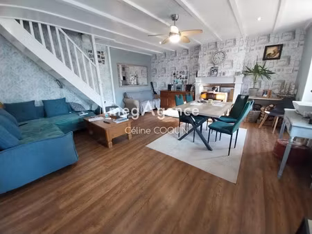vente maison 4 pièces 85 m² à saint-germain-de-lusignan (17500)  154 000 €
