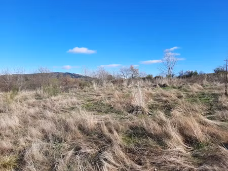 vente terrain 1087 m² à thiers (63300)  23 000 €