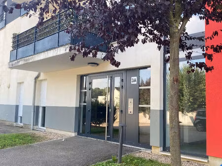 cuvry-residence recente-f2 meuble-cuisine equipee-garage