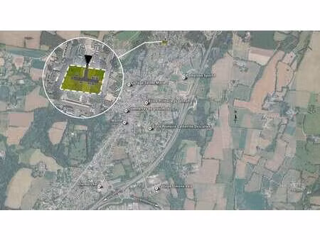 vente terrain à elven (56250) : à vendre / 232m² elven