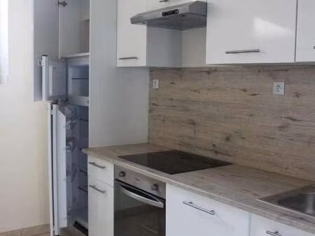 location maison à cossé-le-vivien (53230) : à louer / 72m² cossé-le-vivien