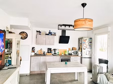 marseille 13ème château gombert  appartement très récent t3 + grande terrasse parking priv