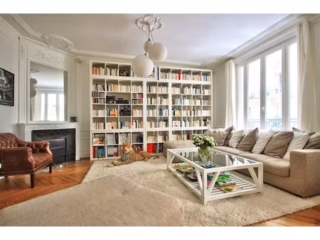 appartement 5 pièces de 145m²