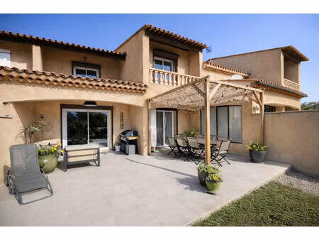 vente maison 6 pièces 123 m² la roquette-sur-siagne (06550)