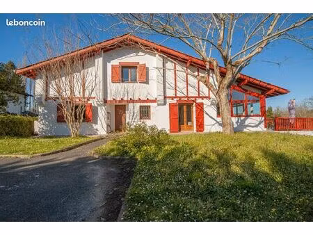 villa 6 pièces 193 m²