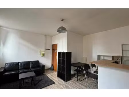 location appartement  35 m² t-1 à lille  620 €