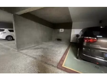 stationnement paris 11 13.55 m² t- à vendre  25 300 €