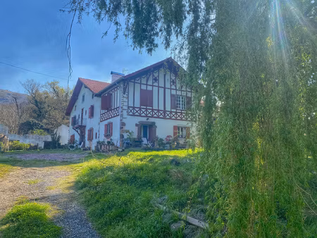 propriété à 10 minutes de saint jean pied de port