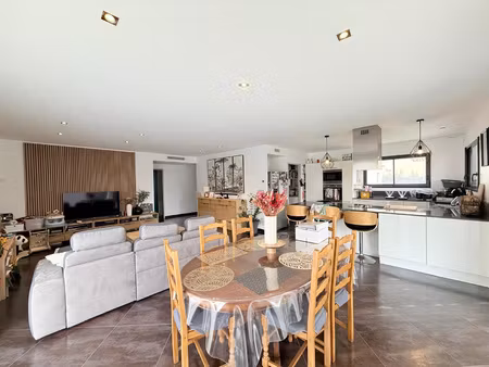 maison moderne t4 avec garage