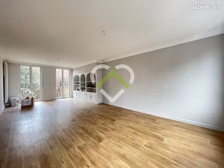 duplex 6 pièces 180 m²