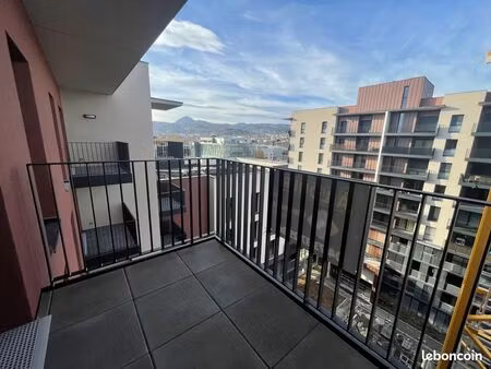 appartement 1 pièce 32 m²