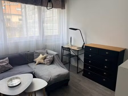 studio meublé 24 m 2