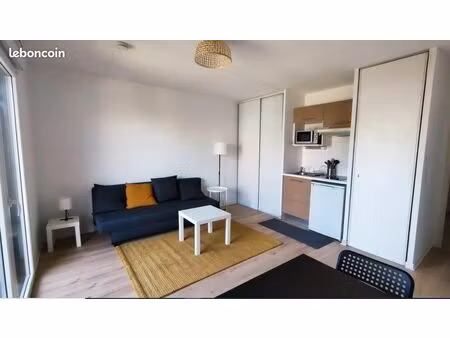 studio 1 pièce 26 m²