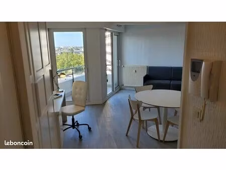 angers agréable t1 bis  35 m2  meublé  proche centre-ville