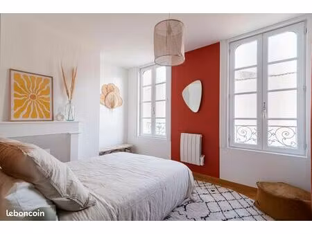 t3 lumineux avec terrasse - centre la rochelle / vieux-port