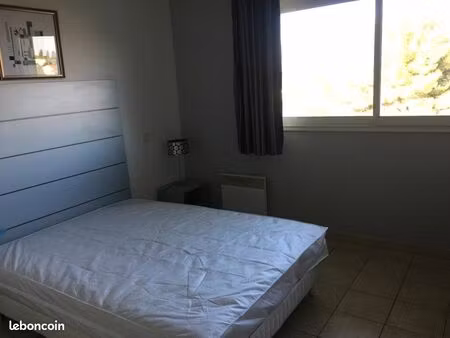 t2 lattes avec balcon