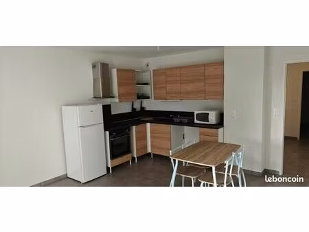 2 pièces · 43 m² villeurbanne 69100 · t2 cosy et verdoyant 43 5m² avec terrasse & garage –