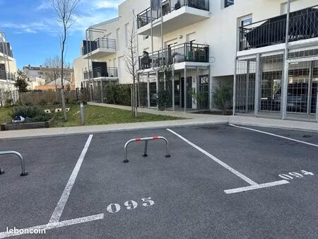 parking sécurisé
