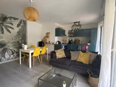 joli appartement avec jardin