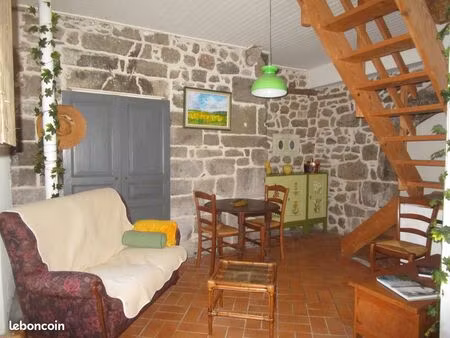 duplex de caractère  atypique  dans un immeuble ancien