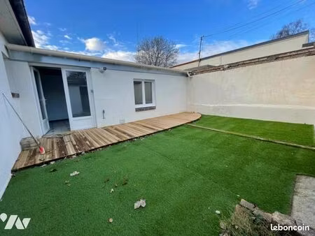 maison 4 pièces 65 m²