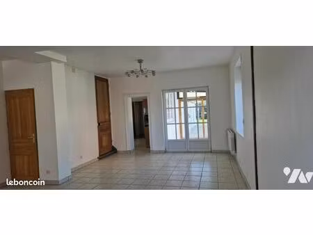 maison 6 pièces 133 m²