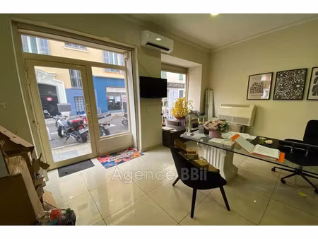vente locaux professionnels 48 m² à nice (06000)  230 000 €
