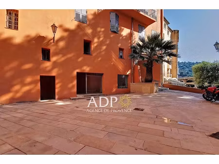 vente locaux professionnels 17 m² à grasse (06130)  41 000 €
