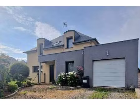 vente maison à sainte-colombe (35134) : à vendre / 113m² sainte-colombe