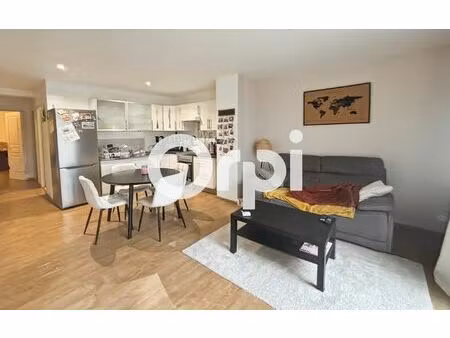 location appartement  53.63 m² t-3 à dunkerque  730 €