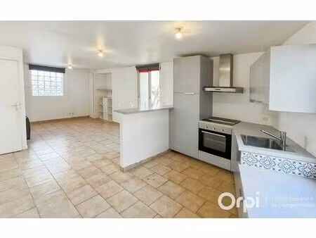 location maison  42.91 m² t-2 à magny-en-vexin  750 €