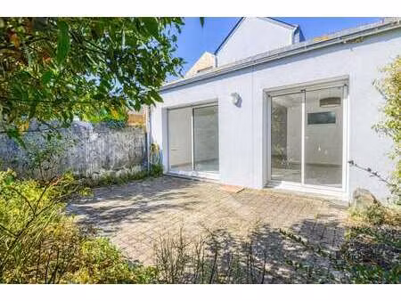 location maison à nantes rond-point de rennes (44000) : à louer / 98m² nantes rond-point d