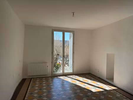 location appartement 3 pièces 54.61 m² à volonne (04290)  650 €