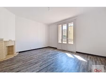 location appartement  67 m² t-3 à ajaccio  780 €