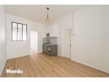 appartement t2 de 27 m2 à marseille 13013  rue alphonse daudet