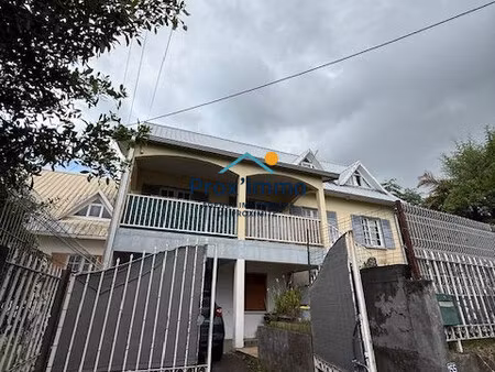 maison à vendre le tampon