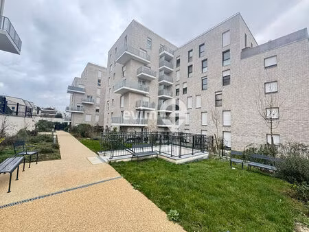 location meublée - résidence 2023 - hyper centre - 880 € charges comprises