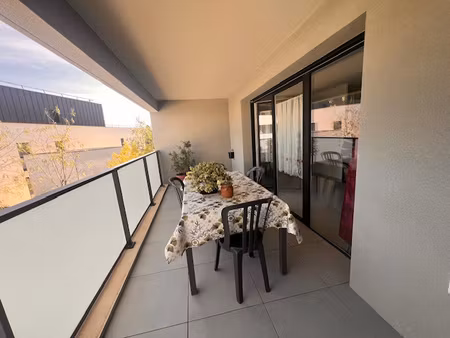 appartement t3 de standing résidence récente avec garage