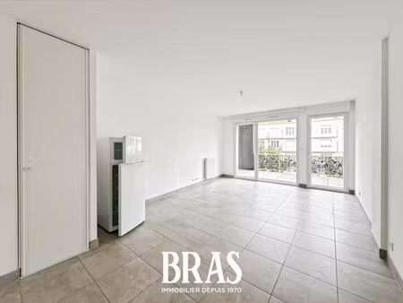 nantes - procé - référence #3066