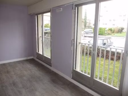 location appartement 1 pièce 22 m² à reims (51100)